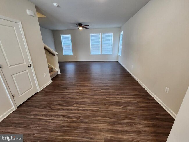 Building Photo - 152 Telluride Wy