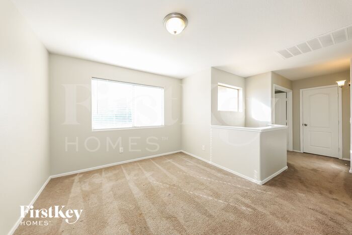 Building Photo - 12922 W Holly St