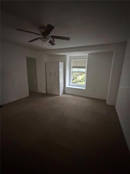 Building Photo - 4533 Limerick Dr