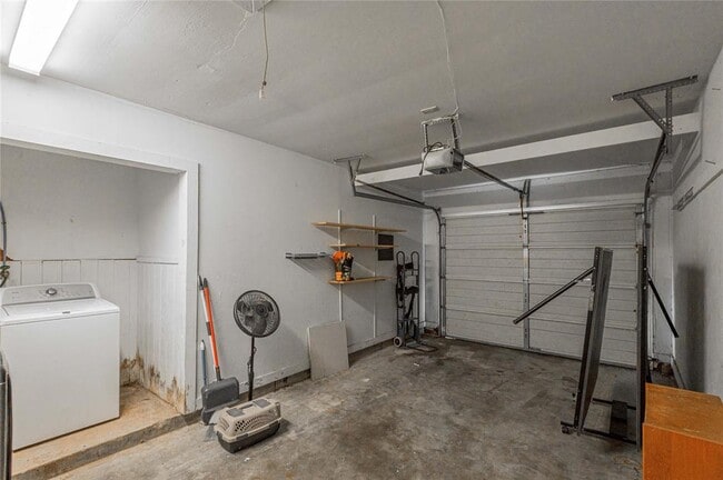 Building Photo - 1412 22nd St