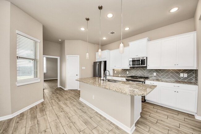 Building Photo - 6030 Rivercane Way