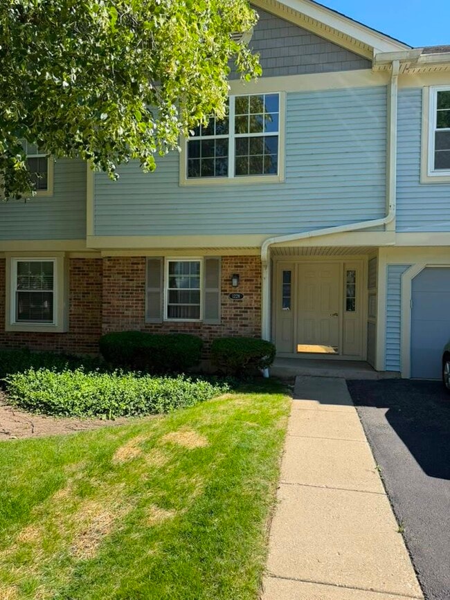 Building Photo - 1228 Bradwell Ln
