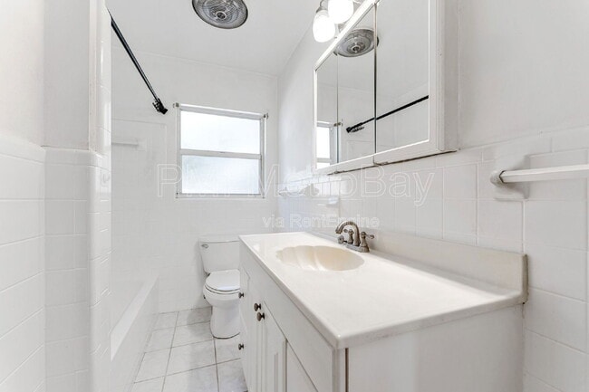 Building Photo - 6303 Delaware Ave