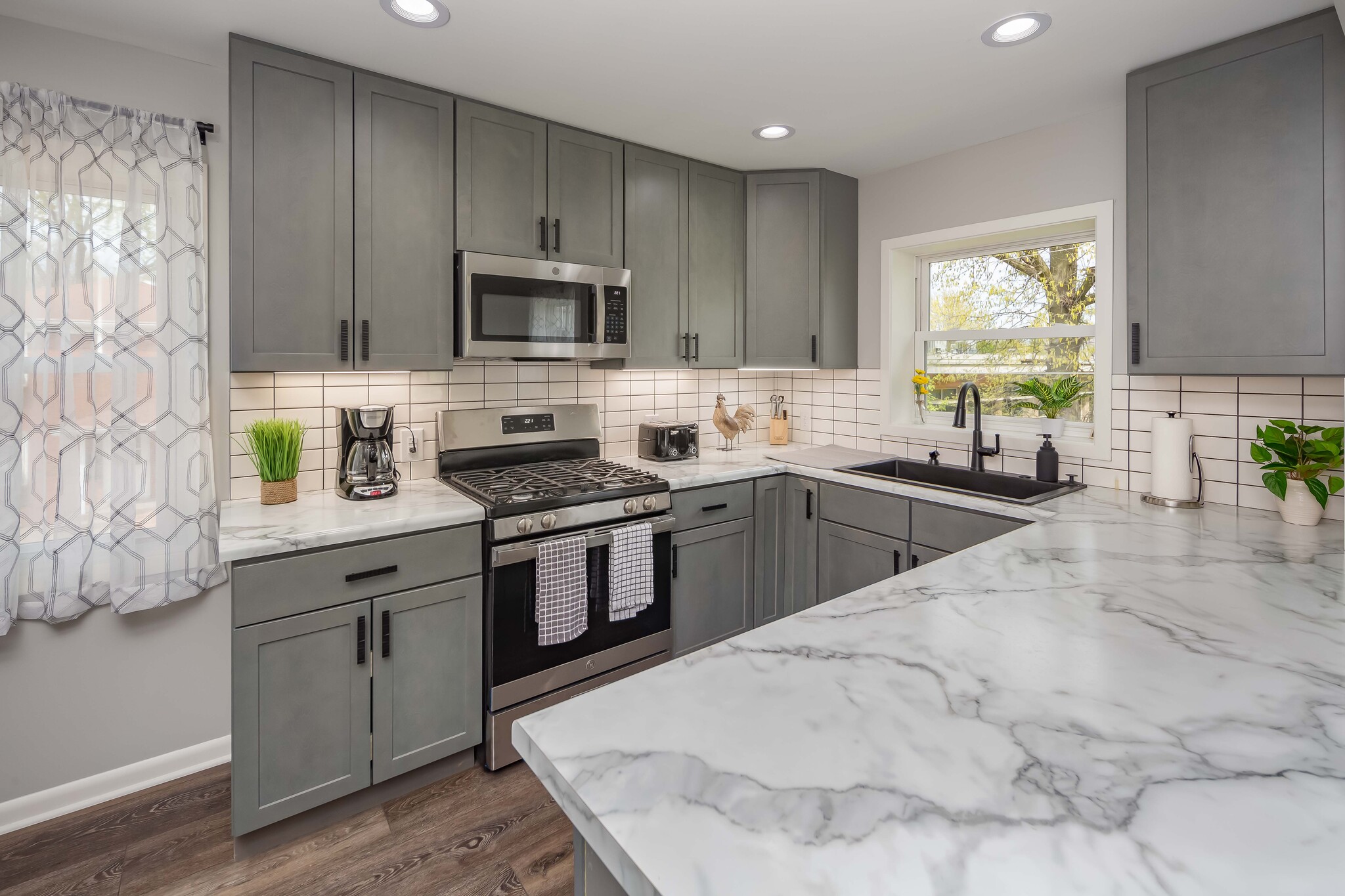 Kitchen - 3107 28th Street Ct
