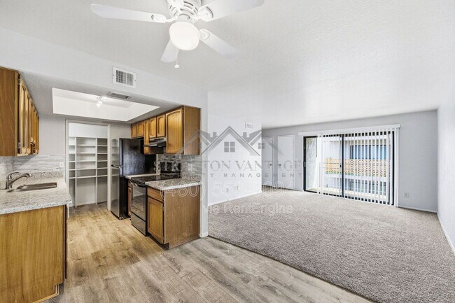 Building Photo - 16635 N Cave Creek Rd