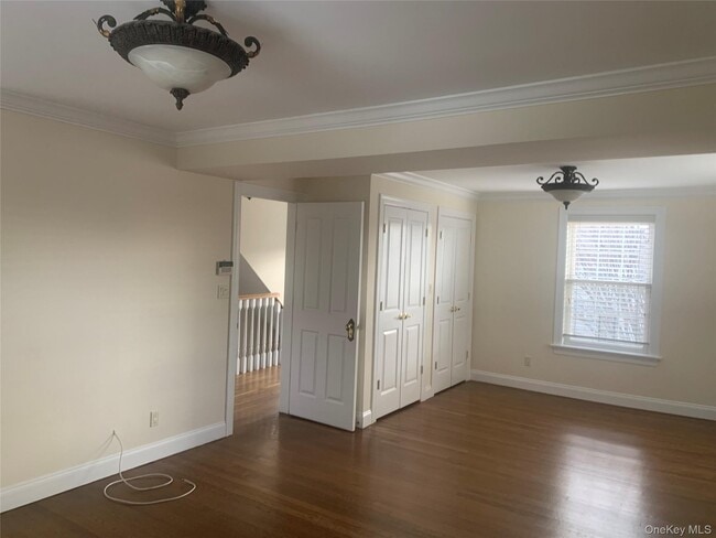 Building Photo - 28 Nautilus Pl