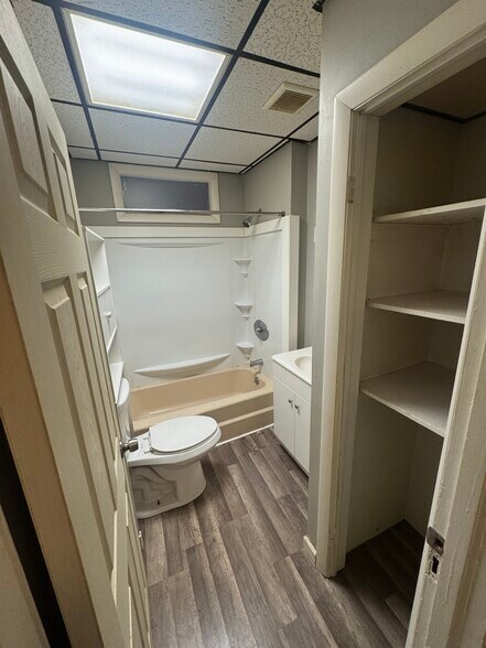 Bathroom Photo 1 - 150 Linden St