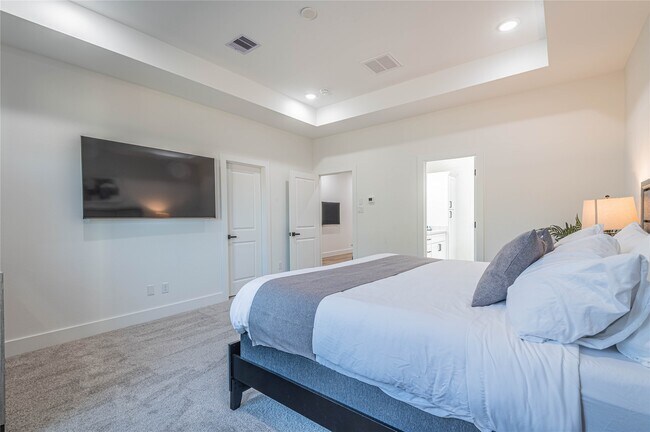 Building Photo - 3507 Ennis St