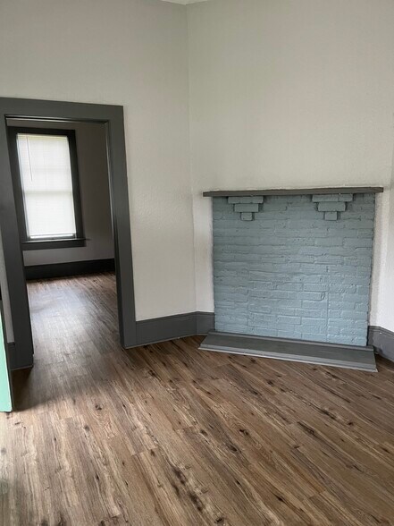 Building Photo - 1311 Laurel St