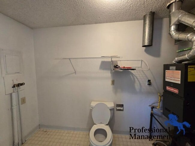 Building Photo - 2 bedroom in Billings MT 59102