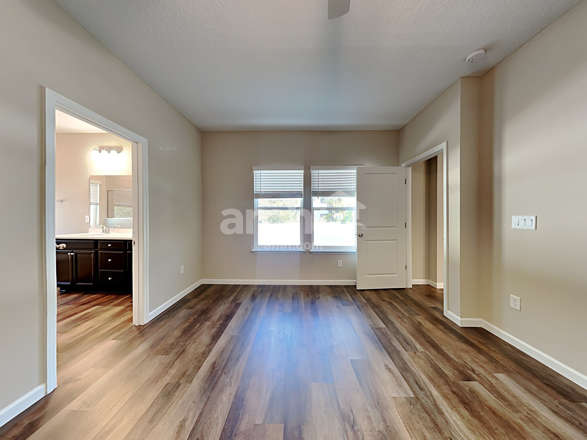 Building Photo - 295 Stone Arbor Ln