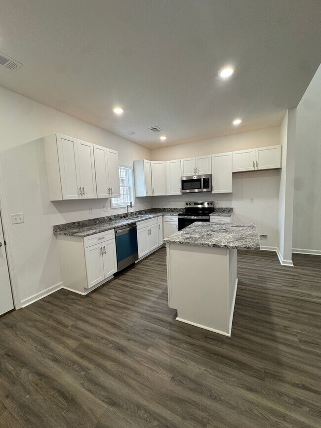 Building Photo - 3017 Olivia Ct