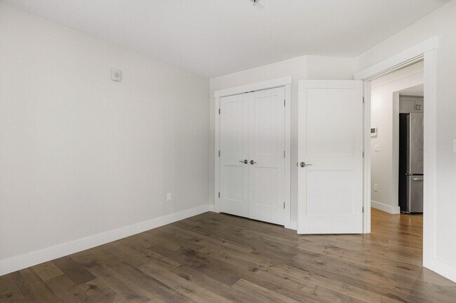 Building Photo - 150 US-1 BYP