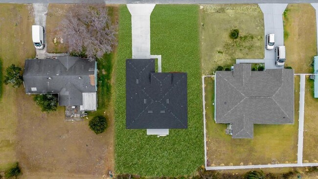 Building Photo - 15568 SW 46th Cir