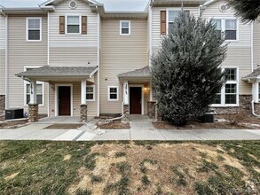 Building Photo - 2013 Squawbush Ridge Grove