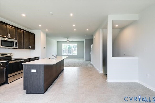 Building Photo - 2015 Wood Owl Wy