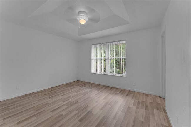 Building Photo - 5509 NW 90th Ave
