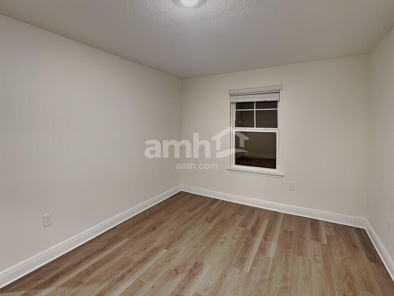 Building Photo - 5973 Thistleberry Flds Ln