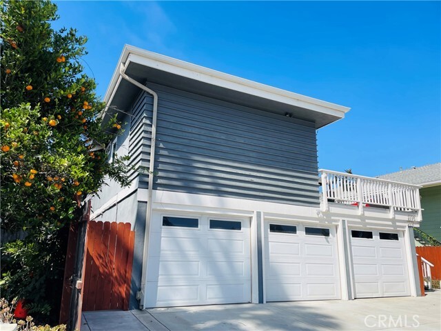 Primary Photo - 2773 Bayshore Ave