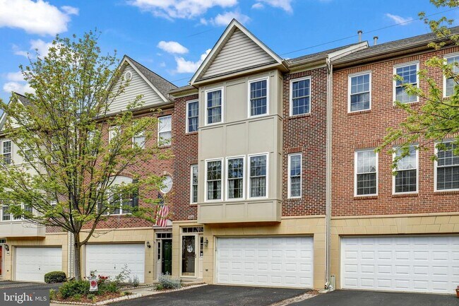 Building Photo - 5316 Waldo Dr