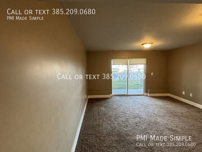 Building Photo - Charming 4-Bed Saratoga Springs Townhome w...