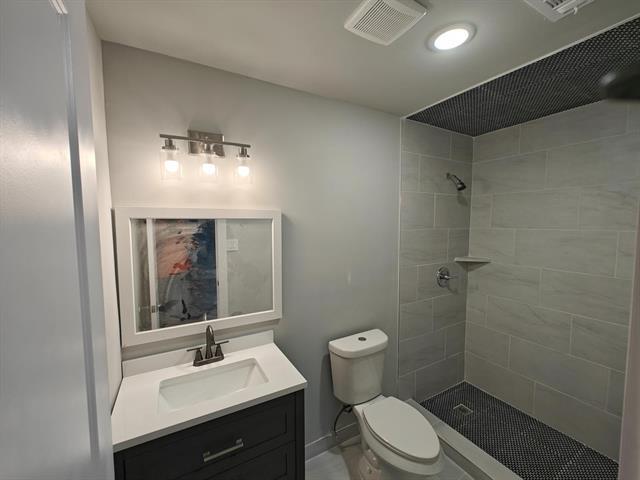 Building Photo - 5500 Adams Dr