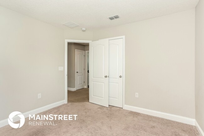 Building Photo - 51 Silver Creek Pl