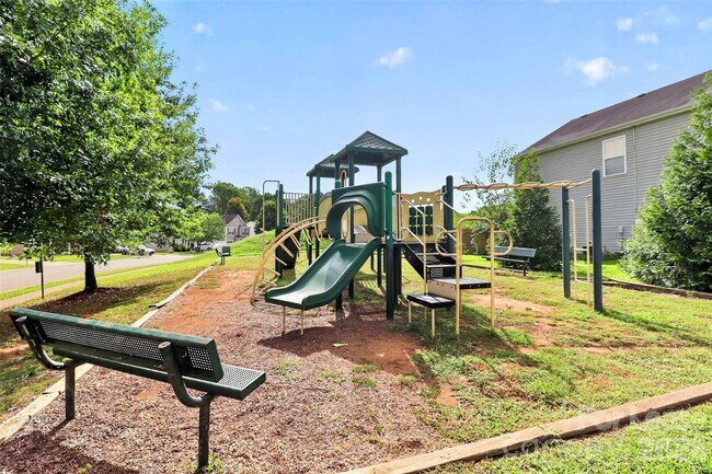 Building Photo - 7348 Mitzi Deborah Dr
