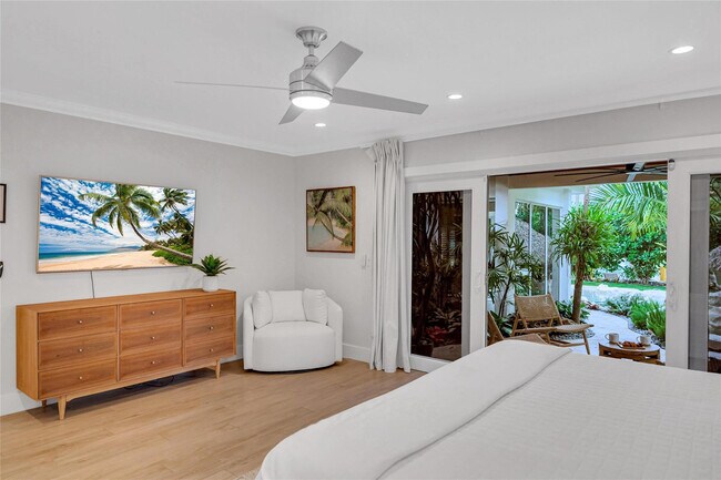 Building Photo - 1606 NE 18th Ave