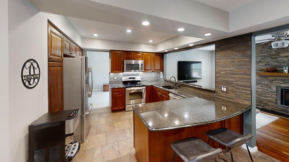 Building Photo - 39953 Sandpoint Way