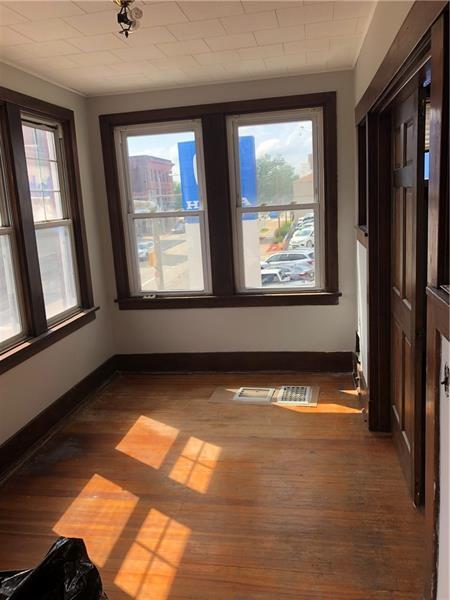 Building Photo - 5127 Liberty Ave