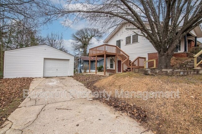 Building Photo - 718 78th St S