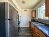 Building Photo - 3401 W 84th Pl