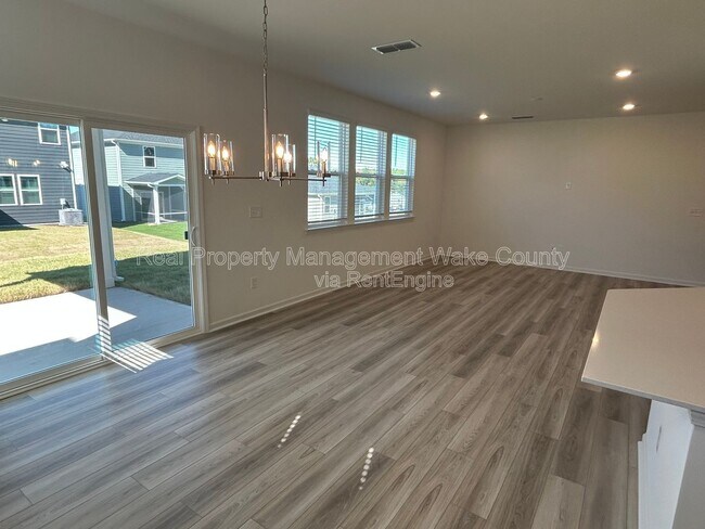 Building Photo - 2632 Pivot Rdg Dr