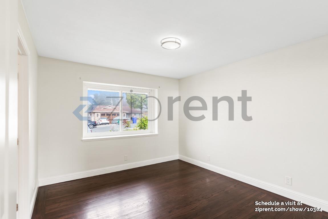 Building Photo - Unit