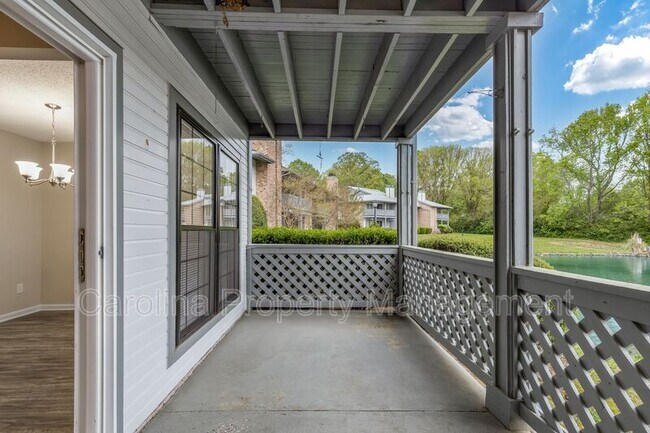 Building Photo - 5867 Harris Grove Ln