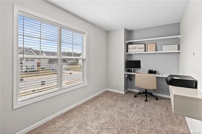 Building Photo - 516 Loom Dr