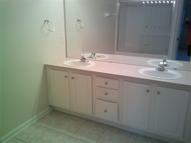 Building Photo - 6292 Twain St