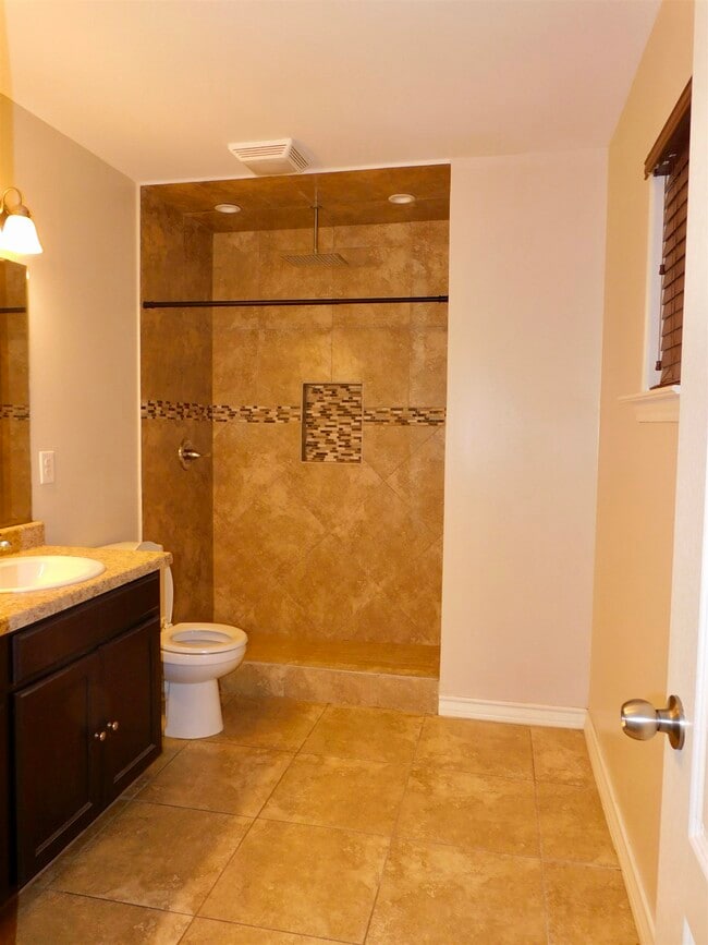 Building Photo - 1511 Cozumel Dr