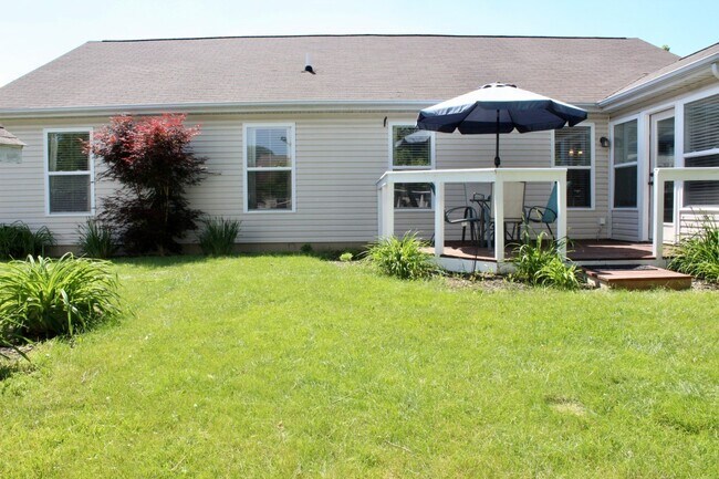 Building Photo - Beautiful 3 Bedroom 2 Bath in Sterling Heights