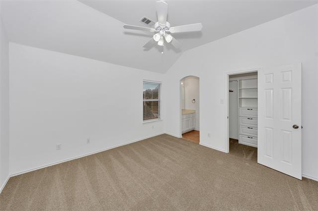 Building Photo - 9872 Bradford Grove Dr