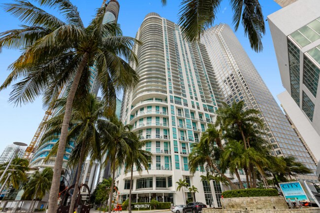 300 S BISCAYNE Blvd - 300 S BISCAYNE Blvd Miami FL 33131 | Apartment Finder