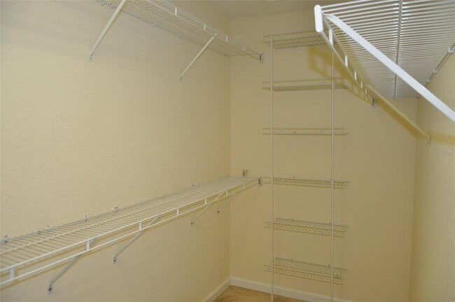 Building Photo - 6360 Ranelagh Dr