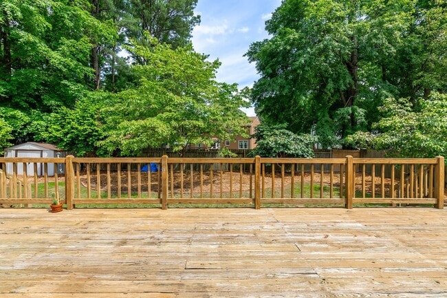 Building Photo - Beautiful Newport News Home