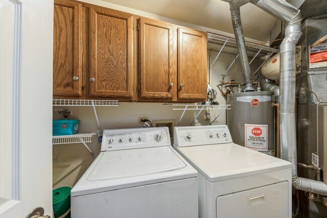 Building Photo - 1125 Auburn Ln