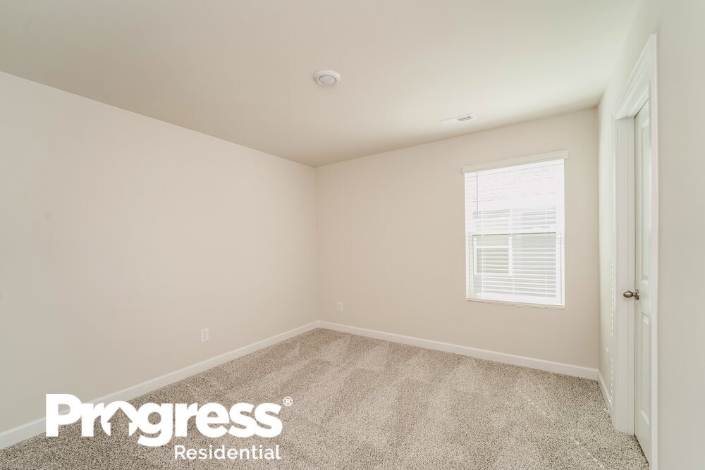 Building Photo - 14220 Laughing Gull Dr