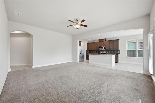 Building Photo - 3916 Trenton Pl