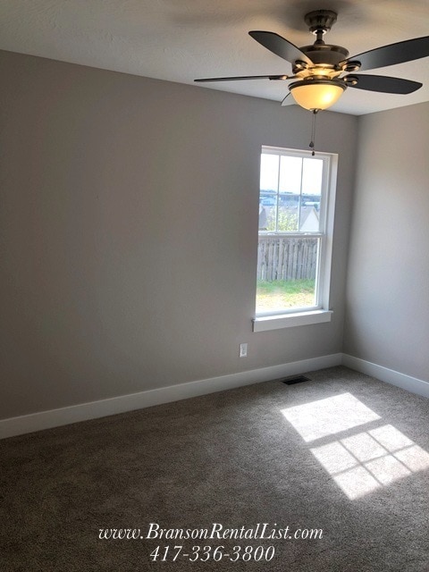 Building Photo - Clean and coming soon!