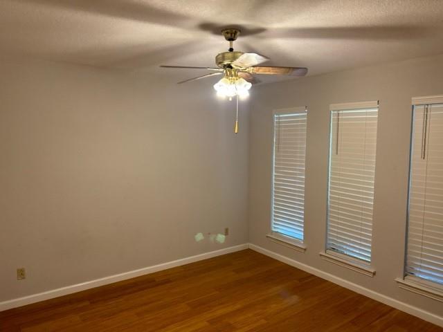 Building Photo - 3101 Jomar Dr