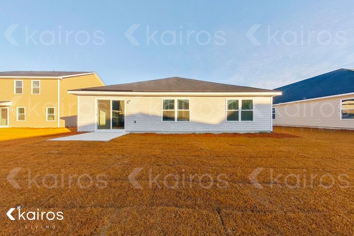 Building Photo - 14 Duluth Dr